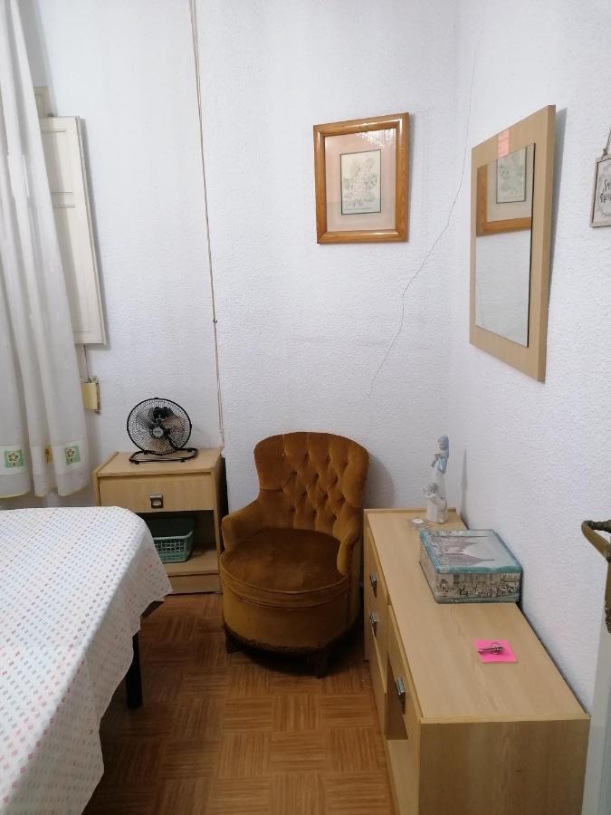 Mary'S Rooms Low Cost Valencia Exterior foto