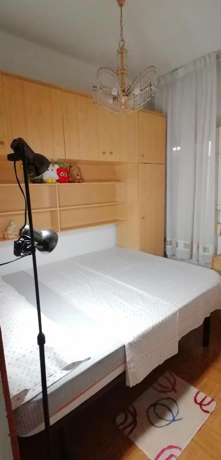 Mary'S Rooms Low Cost Valencia Exterior foto